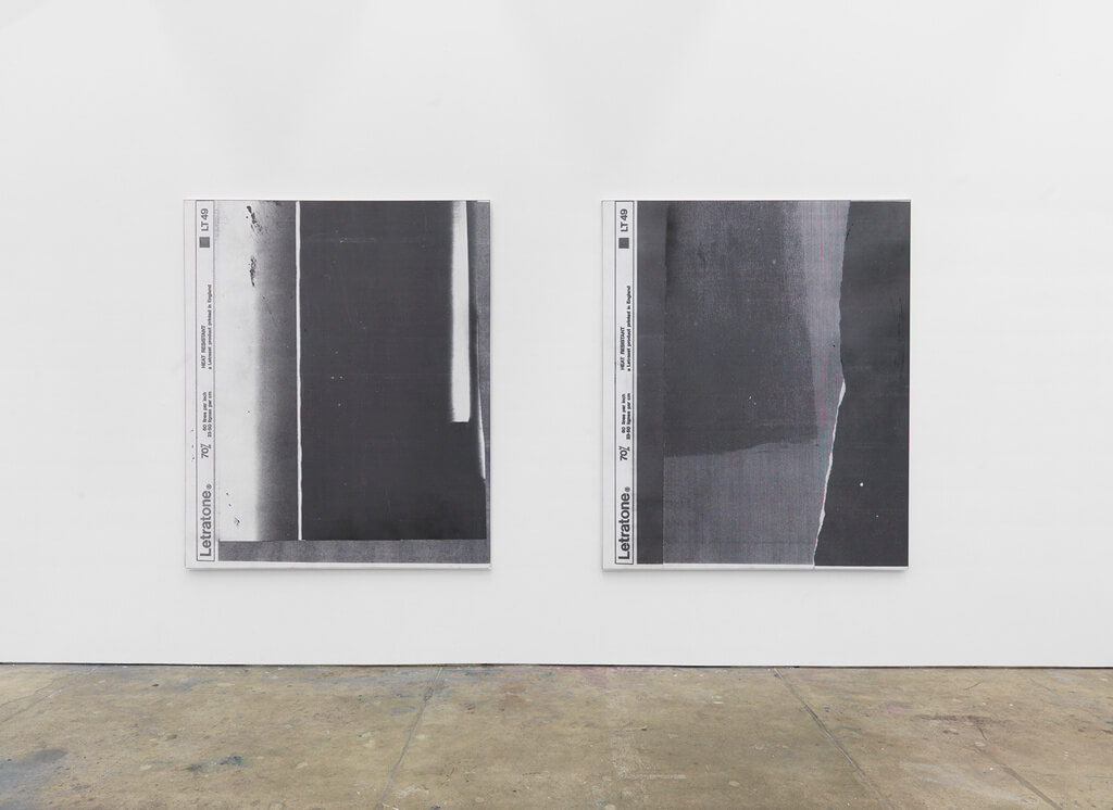 Stand Inn installation view solo show at Johannes Vogt, 2015
